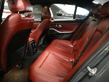 2023 BMW 3 Series 330i xDrive ///M No Accident Red Interior Shad - Photo 27