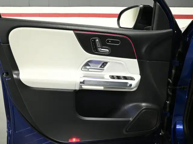 2022 Mercedes-Benz GLB 250 4MATIC No Accident AMG 360CAM Panoram - Photo 11