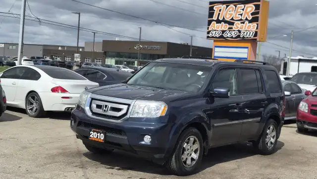 2010 Honda Pilot Touring, DRIVES GREAT, NO ACCIDENTS, AS IS