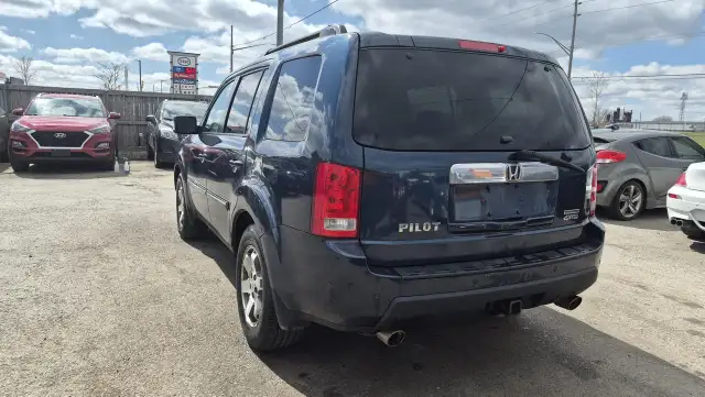 2010 Honda Pilot Touring, DRIVES GREAT, NO ACCIDENTS, AS IS - Photo 3
