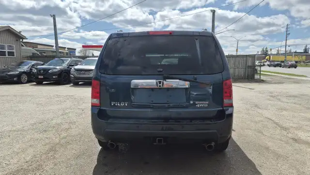 2010 Honda Pilot Touring, DRIVES GREAT, NO ACCIDENTS, AS IS - Photo 4