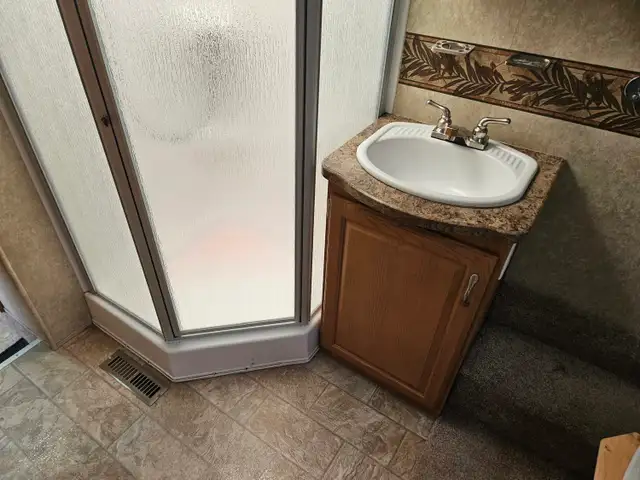 2009 Gulf Stream 30FBHS 30 Ft T/A Fifth Wheel Trailer Canyon Tra - Photo 27