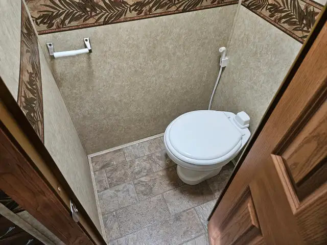 2009 Gulf Stream 30FBHS 30 Ft T/A Fifth Wheel Trailer Canyon Tra - Photo 29