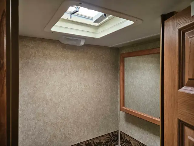 2009 Gulf Stream 30FBHS 30 Ft T/A Fifth Wheel Trailer Canyon Tra - Photo 30