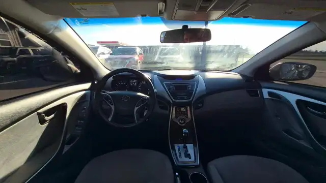 2013 Hyundai Elantra GLS, AUTO, NO ACCIDENTS, 174KMS, ALLOYS, CE - Photo 11