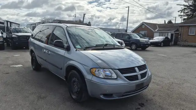 2005 Dodge Grand Caravan NO ACCIDENTS, RUNS AND DRIVES, AS IS - Photo 7