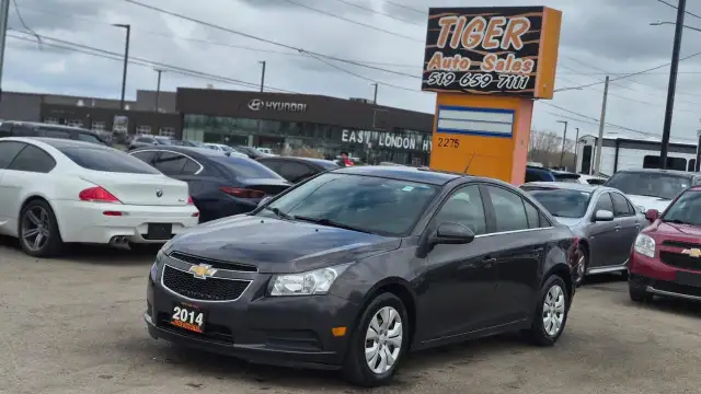 2014 Chevrolet Cruze 1LT, SEDAN, AUTO, 4 CYL, ONLY 172KMS, CERTI