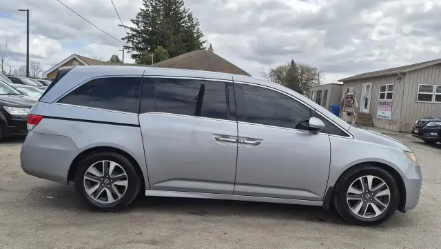 2016 Honda Odyssey Touring, WELL SERVICED, NO ACCIDENTS, AS IS - Photo 6