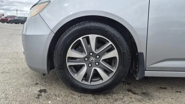 2016 Honda Odyssey Touring, WELL SERVICED, NO ACCIDENTS, AS IS - Photo 18