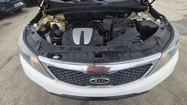 2013 Kia Sorento EX, AUTO, LEATHER, NAVI, AWD, CERTIFIED - Photo 14