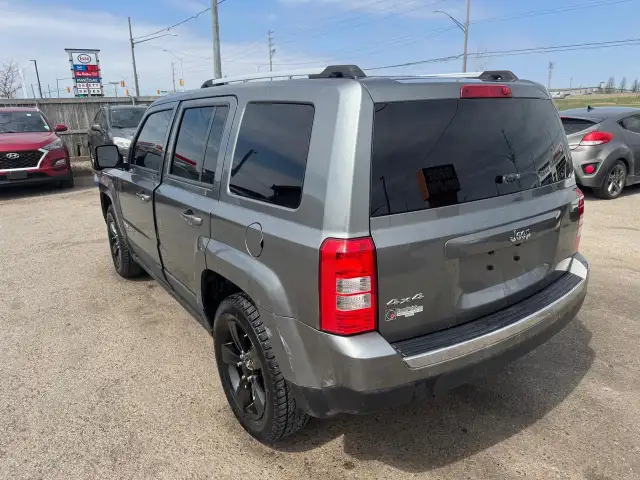 2012 Jeep Patriot NORTH, 4X4, 4CYL, ONLY 175KMS, SUV, CERTIFIED - Photo 3