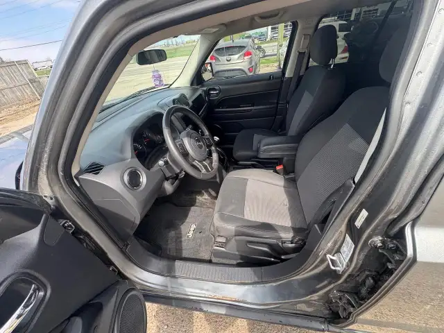 2012 Jeep Patriot NORTH, 4X4, 4CYL, ONLY 175KMS, SUV, CERTIFIED - Photo 9