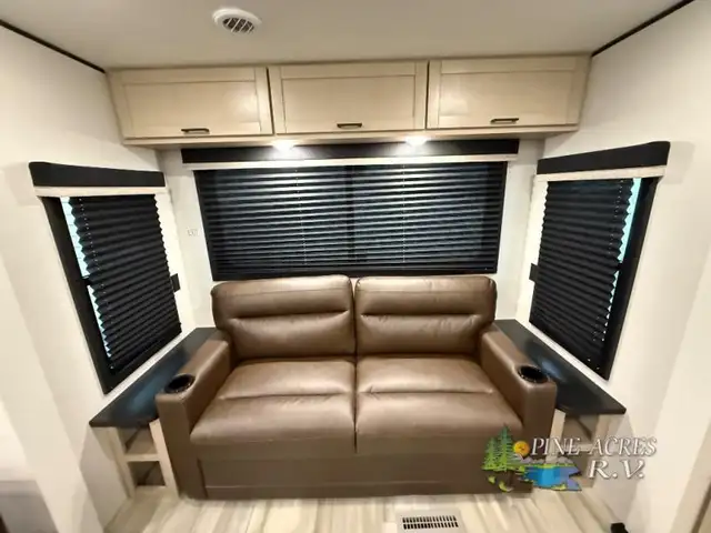 2026 Heartland Prowler 3301RLT-like a 5th wheel - Photo 10