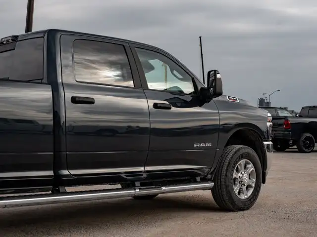2025 Ram 2500 Big Horn - Photo 10