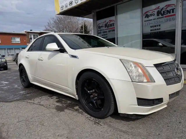 2010 CADILLAC CTS 4 / AWD / CUIR / TRES BEAU MODEL