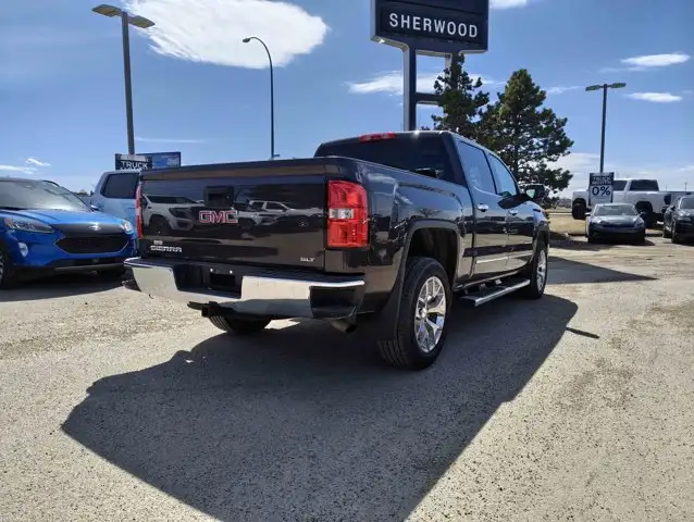 2015 GMC Sierra 1500 SLT 5.3L Z71 | Value Package | Bose Audio - Photo 6