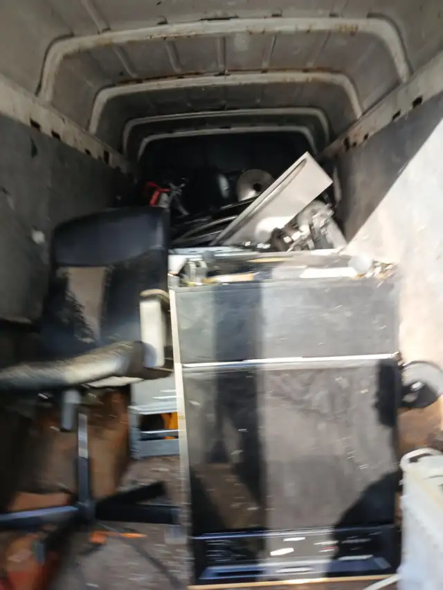 free scrap metal 437-995-1678