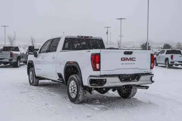 2026 GMC Sierra 2500HD SLE - Photo 6