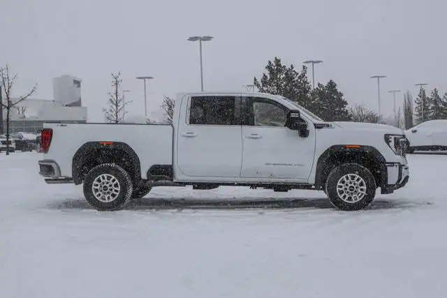 2026 GMC Sierra 2500HD SLE - Photo 10
