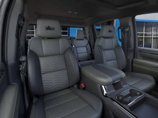 2026 Chevrolet Silverado 2500HD ZR2 - Photo 16