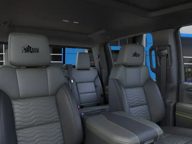 2026 Chevrolet Silverado 2500HD ZR2 - Photo 24