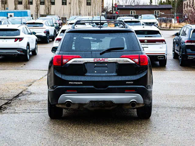 2018 GMC Acadia SLE-2 3.6L - Photo 12