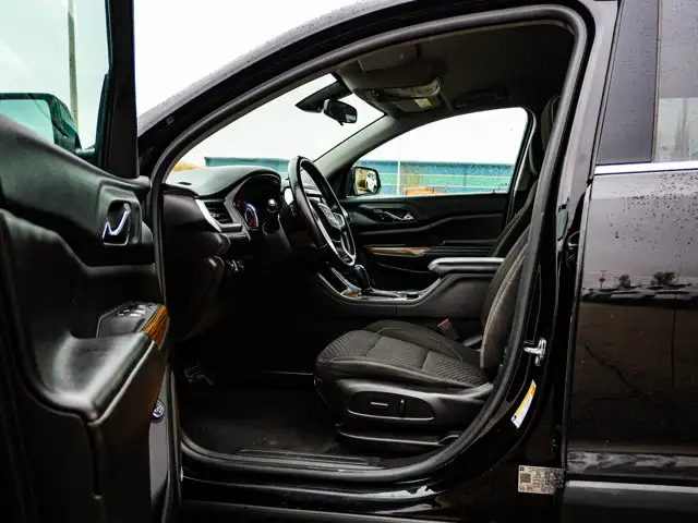 2018 GMC Acadia SLE-2 3.6L - Photo 16