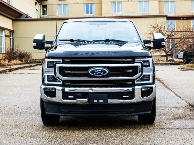 2022 Ford Super Duty F-350 SRW King Ranch 6.7L - Photo 3