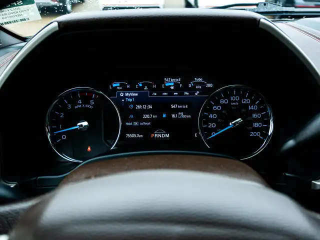 2022 Ford Super Duty F-350 SRW King Ranch 6.7L - Photo 23