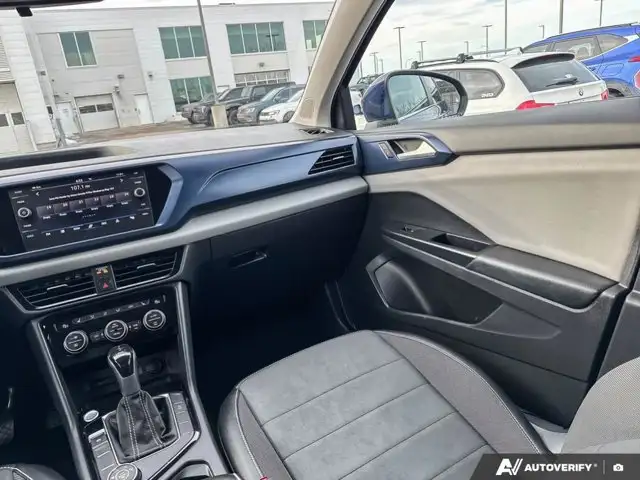 2022 Volkswagen Taos Comfortline | VW CERTIFIED | HEATED SEATS - Photo 12