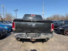 2018 Ram 1500 Laramie 4x4 Crew Cab 5'7' Box - Photo 11