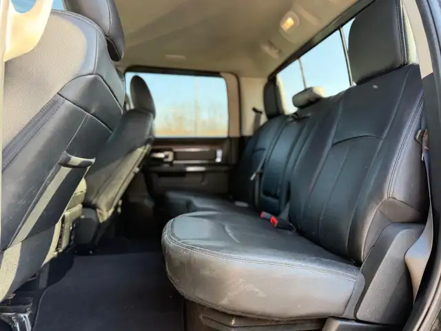 2018 Ram 1500 Laramie 4x4 Crew Cab 5'7' Box - Photo 19