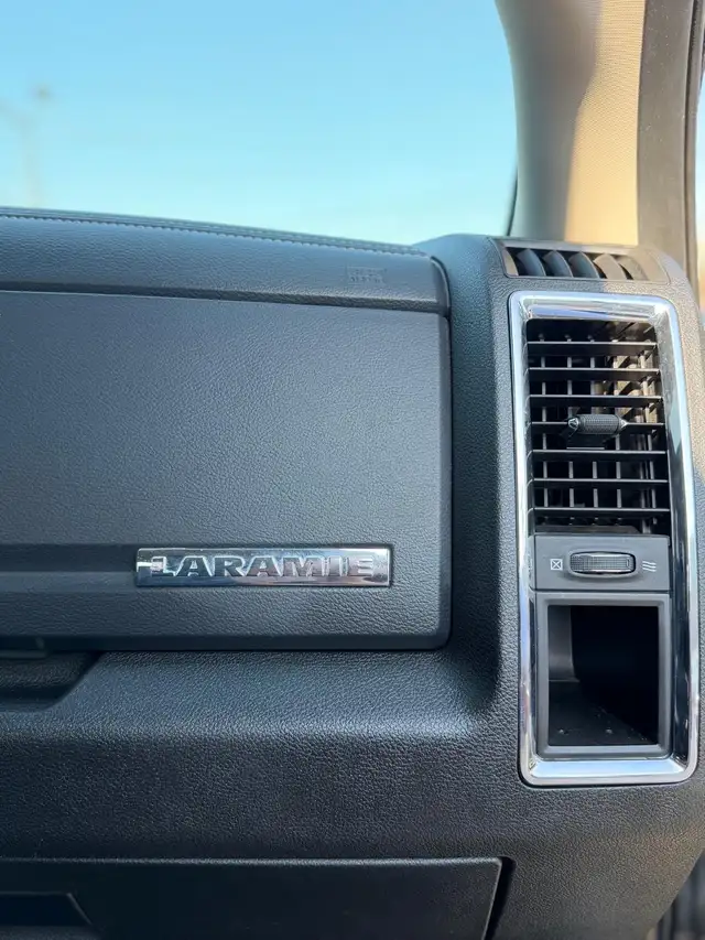 2018 Ram 1500 Laramie 4x4 Crew Cab 5'7' Box - Photo 20