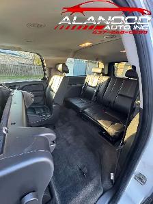 2010 Chevrolet Suburban 4WD 4dr 1500 LT (Certified) - Photo 11