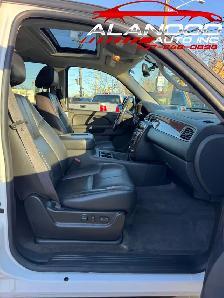 2010 Chevrolet Suburban 4WD 4dr 1500 LT (Certified) - Photo 14