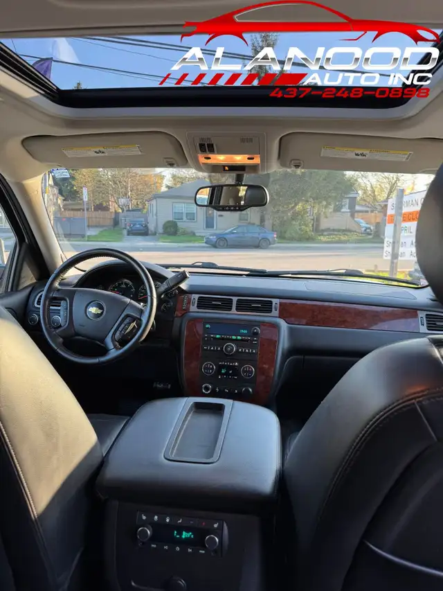 2010 Chevrolet Suburban 4WD 4dr 1500 LT (Certified) - Photo 16