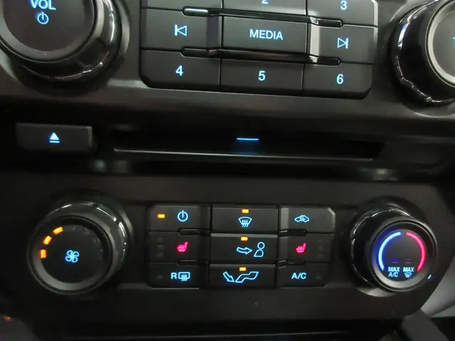 FORD F-150 2016 XLT SPORT SUPERCREW V-6 3.5 ECOBOOST 4X4 GPS TOI - Photo 16