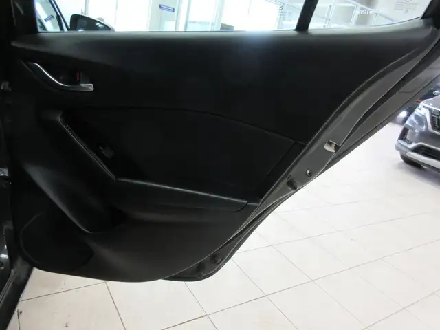 MAZDA 3 2018 GS AUTOMATIQUE  29 500 KM  JAMAIS ACCIDENTE / T - Photo 12