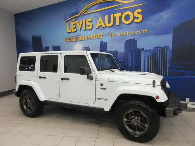 JEEP WRANGLER 2017 UNLIMITED SAHARA V-6 3.6 LITRES 4X4 GPS NAVIG - Photo 2