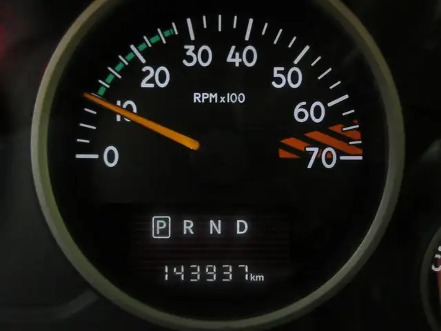 JEEP WRANGLER 2017 UNLIMITED SAHARA V-6 3.6 LITRES 4X4 GPS NAVIG - Photo 7