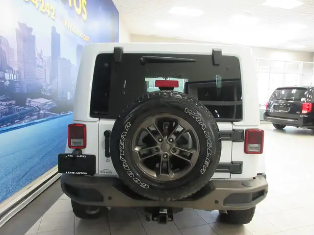 JEEP WRANGLER 2017 UNLIMITED SAHARA V-6 3.6 LITRES 4X4 GPS NAVIG - Photo 23