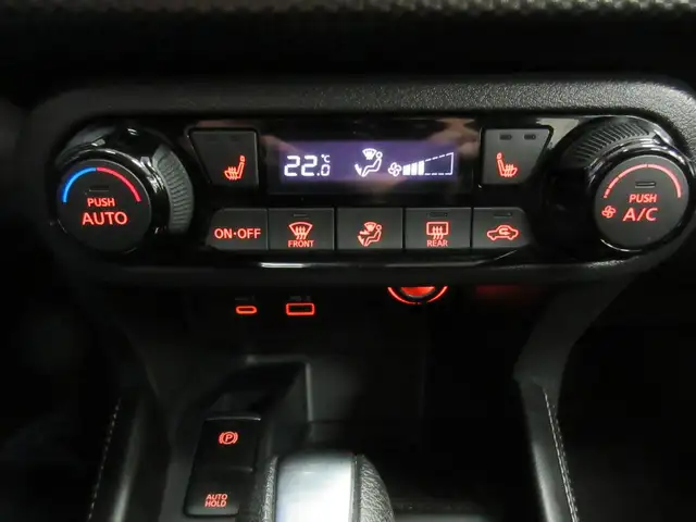 NISSAN KICKS 2021 SV AUTOMATIQUE TOUT EQUIPE 79 200 KM - Photo 18