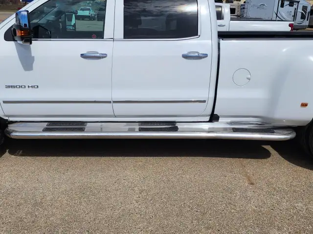 2016 Chevrolet Silverado 3500HD LTZ - Photo 4