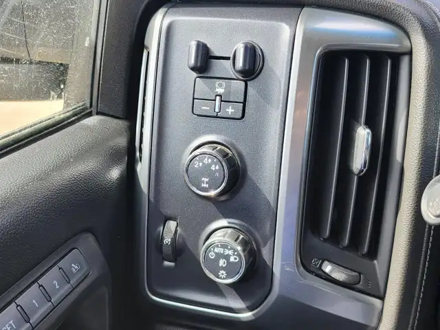 2016 Chevrolet Silverado 3500HD LTZ - Photo 48