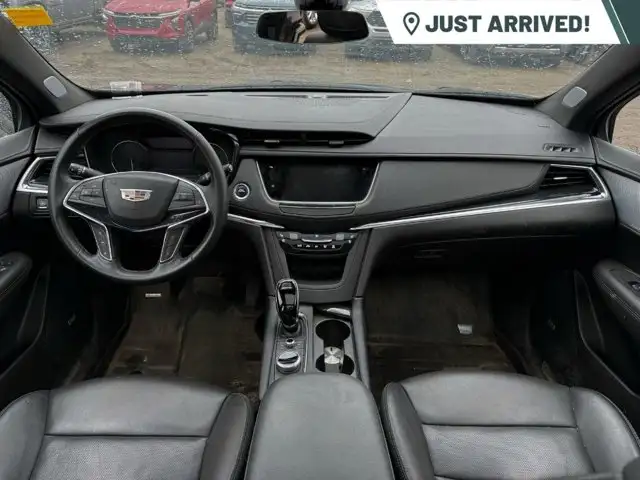 2025 Cadillac XT5 Premium Luxury AWD | Heated & Ventilated - Photo 5