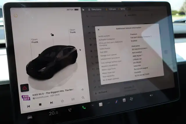 2022 Tesla Model Y - Photo 16