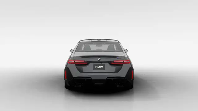 2027 BMW M5 | Aide ? la conduite avancé | Freins M composés - Photo 5