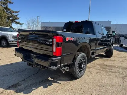 2026 Ford F-350 PLATINUM w/FX4, 5th WHL PREP, MNRF & 2KW PRO PWR - Photo 3