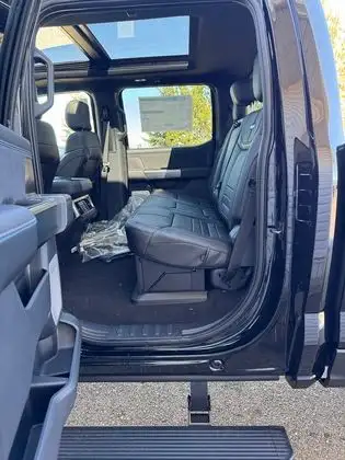 2026 Ford F-350 PLATINUM w/FX4, 5th WHL PREP, MNRF & 2KW PRO PWR - Photo 15