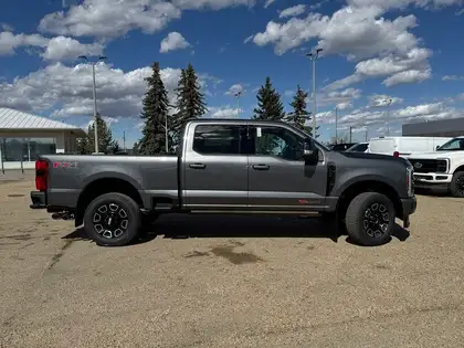 2026 Ford F-350 PLATINUM w/FX4, 5th WHL PREP, MNRF & 2KW PRO PWR - Photo 2